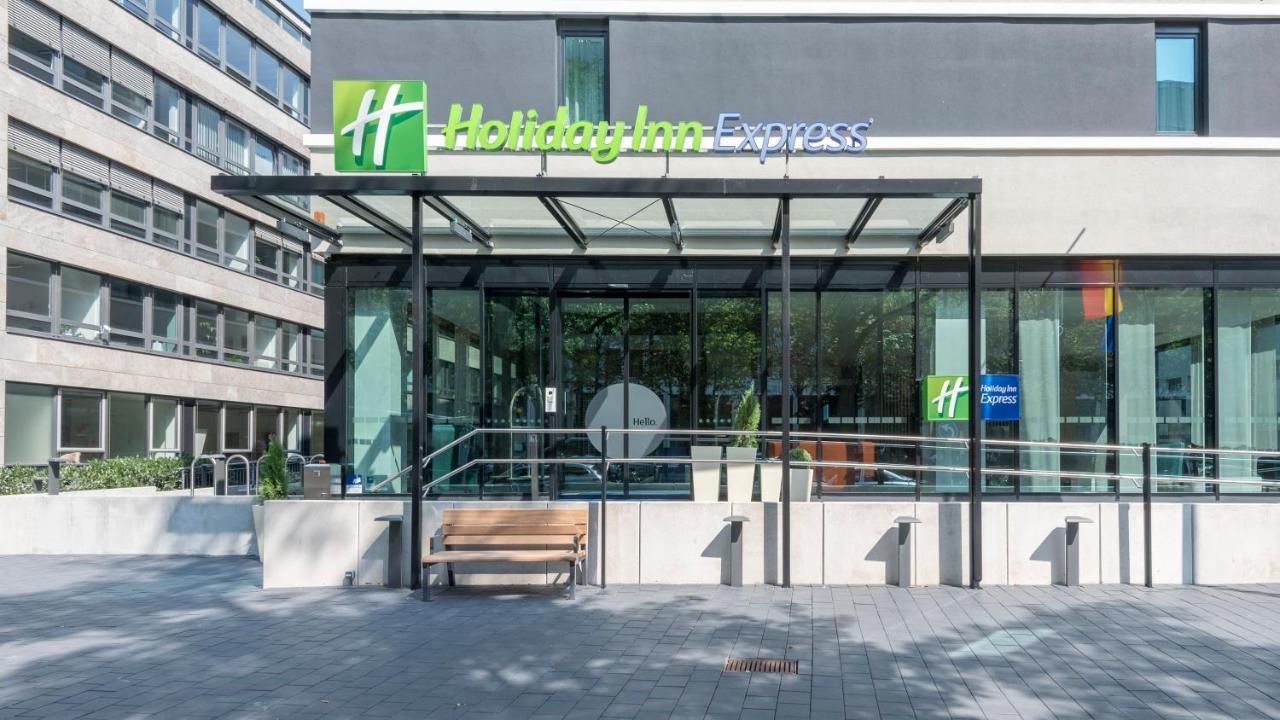 Holiday Inn Express - Frankfurt City - Westend, An Ihg Hotel Frankfurt am Main Kültér fotó